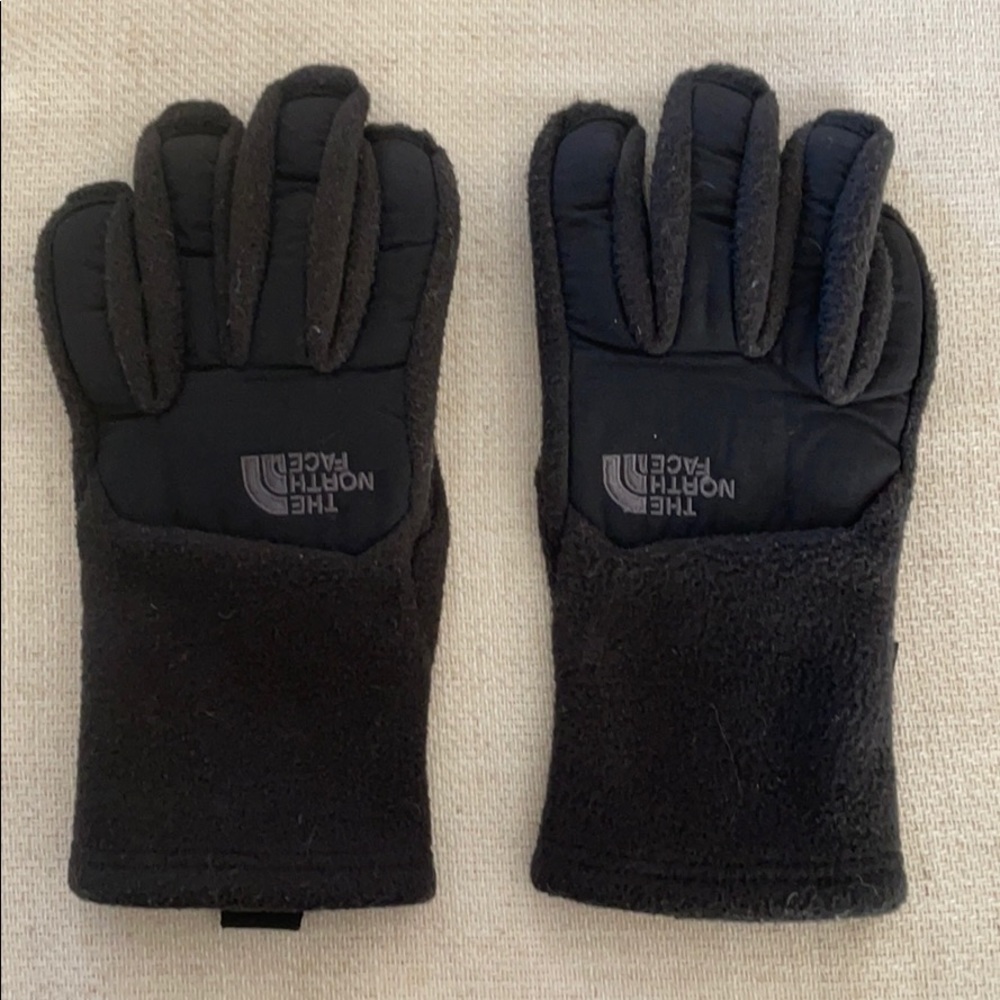 Black Gloves, Kids XL The North Face